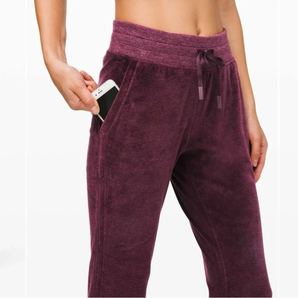 lululemon athletica next running welcome